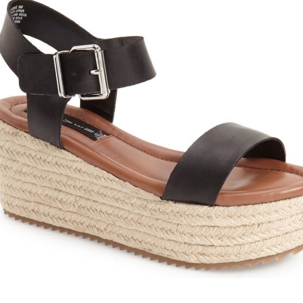Steve Madden Sabbie Platform Sandal in Black